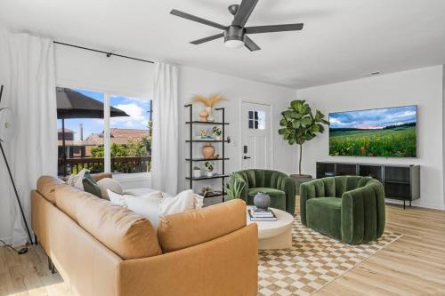 Spacious Mission Hills Home With City Views — 4-Star Luxury Hotel in San Diego, United States