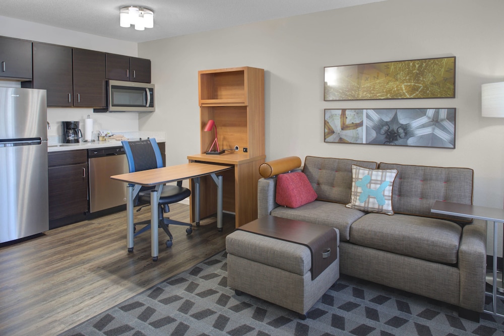 TownePlace Suites by Marriott Wichita East - photo 10