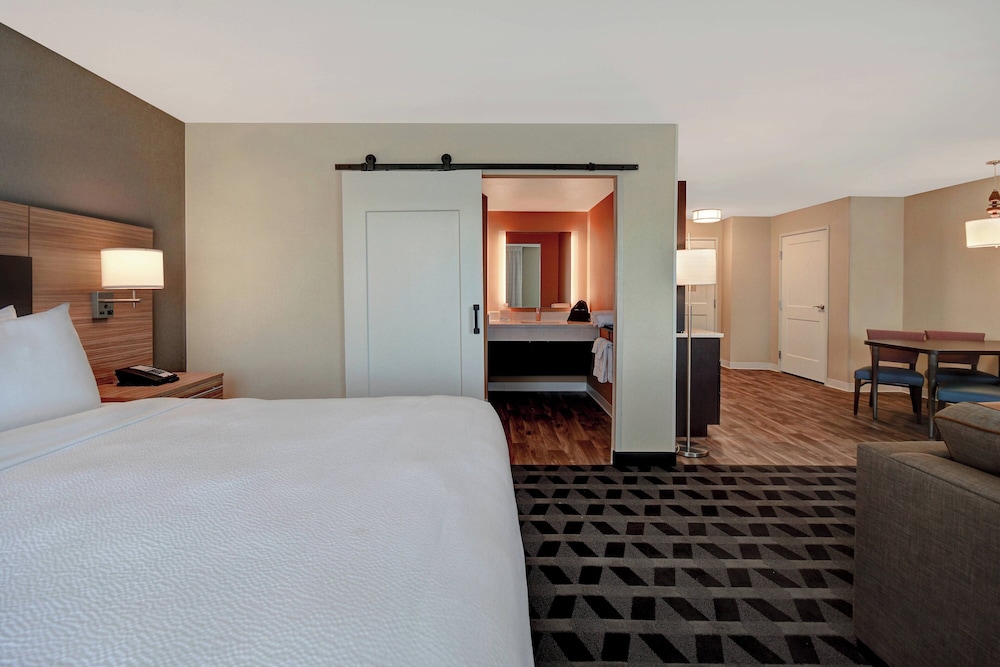 TownePlace Suites by Marriott Las Vegas Airport South - photo 7