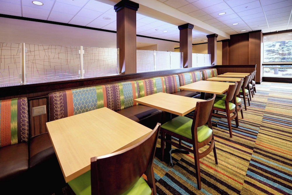 Fairfield Inn & Suites by Marriott Wausau - photo 19