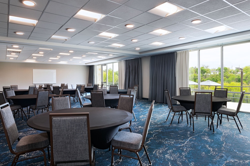 Fairfield by Marriott Inn & Suites Austin Georgetown - photo 24