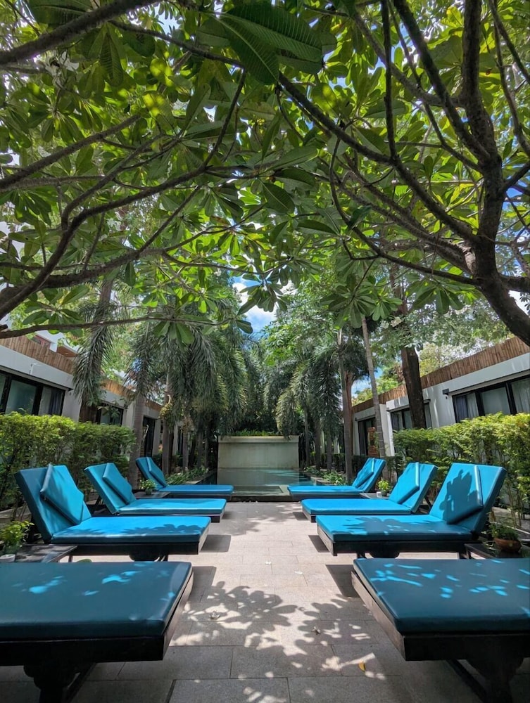 Tunnel Urban Retreat — 4-Star Luxury Hotel in Siem Reap, Cambodia