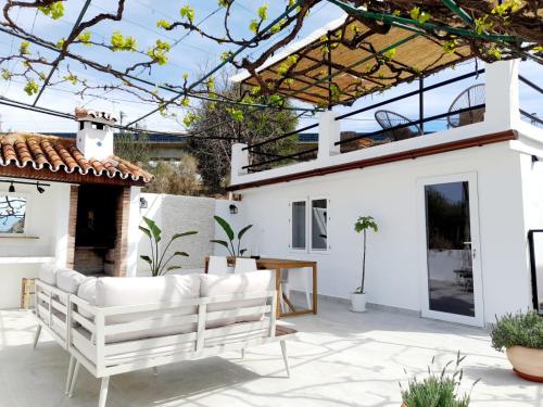 Casita Alonso Piscina Privada in Alora, Spain