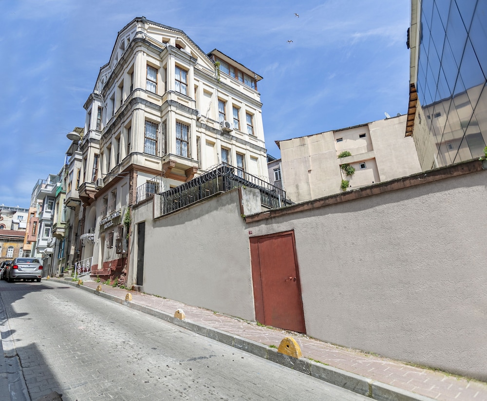 Ottoman Tulip - last minute hotel in Istanbul