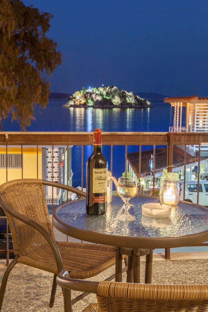 Stella Rooms in Tolon, Greece