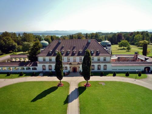 Schloss Hv henried — hotel in Bernried
