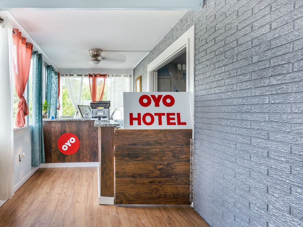 OYO Hotel Columbia SC West - photo 4