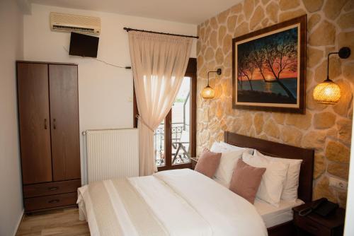 Hotel Agelis — Unknown City — photo 4