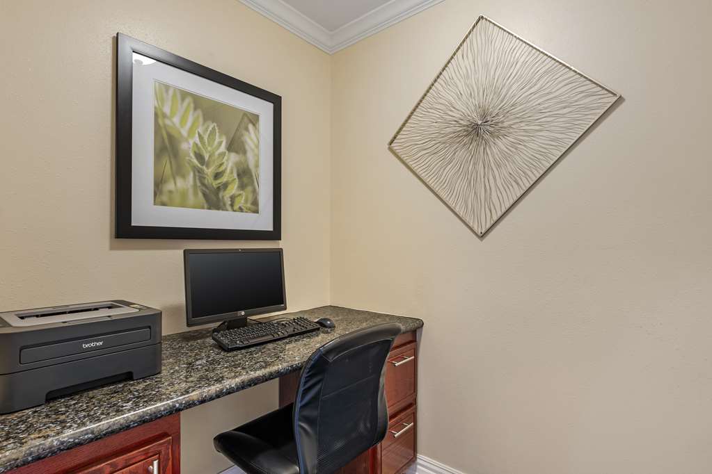 Best Western Pineywoods Inn - photo 23
