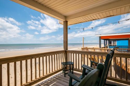 Dip Inn by Oak Island Accommodations - photo 38