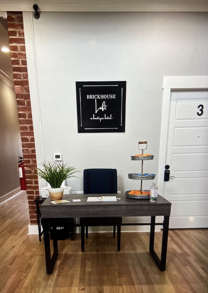 Brickhouse Loft a Boutique Hotel - photo 3