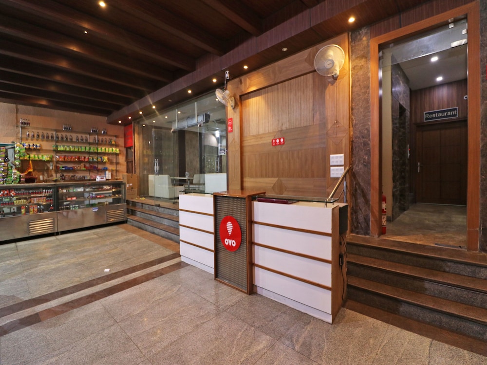 OYO 1125 Hotel City Point