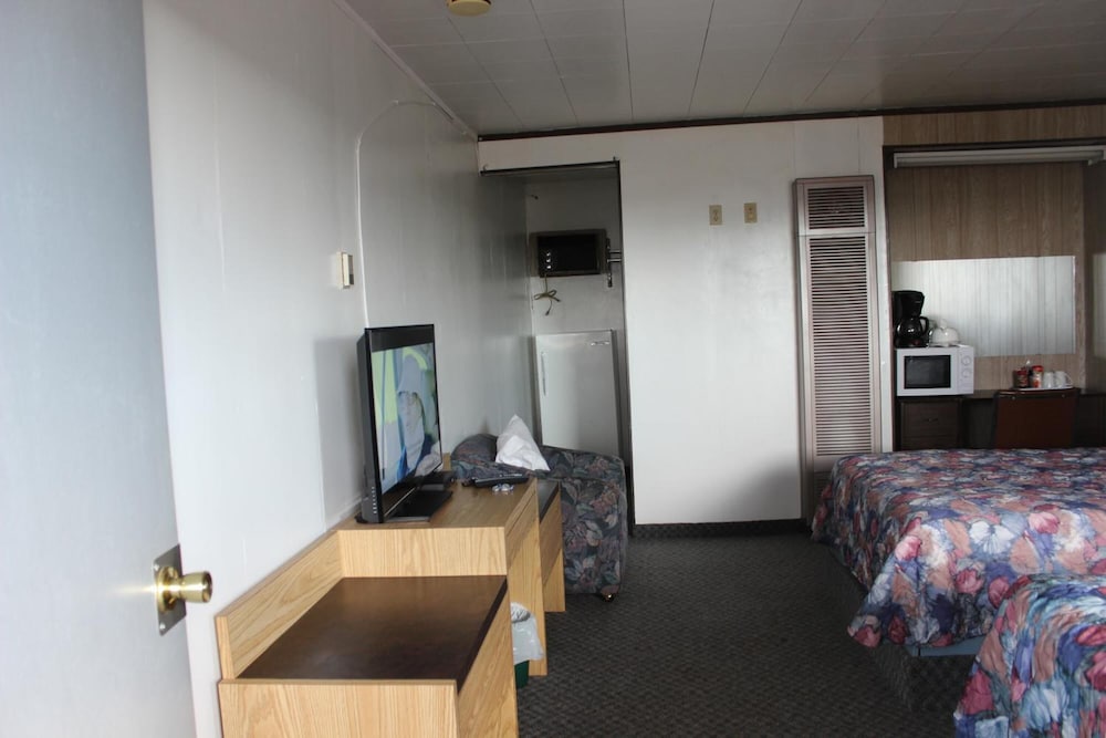 Raval Paradise Motel & RV Park — hotel in Hanna