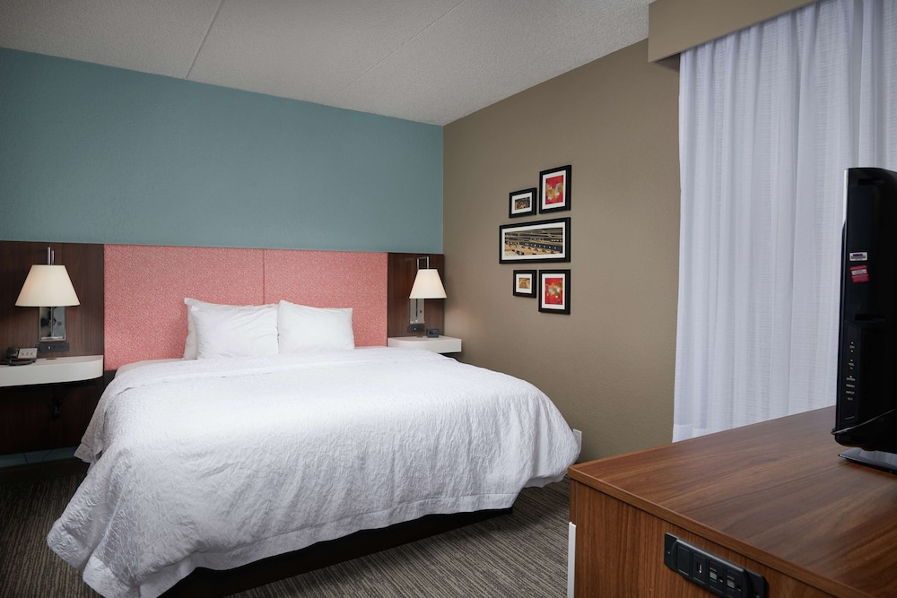 Hampton Inn Hanover - photo 10
