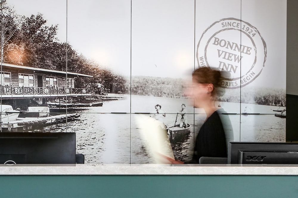 Bonnie View Inn in Huntsville, Canada