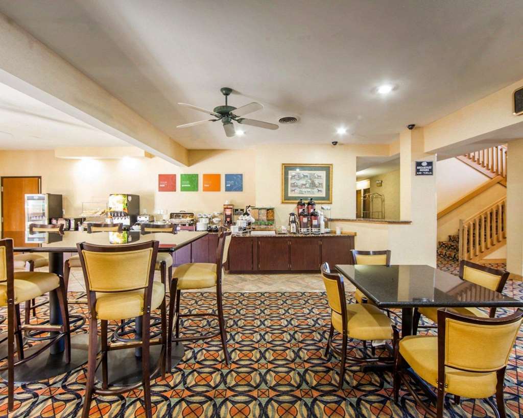 Comfort Suites London South - photo 50