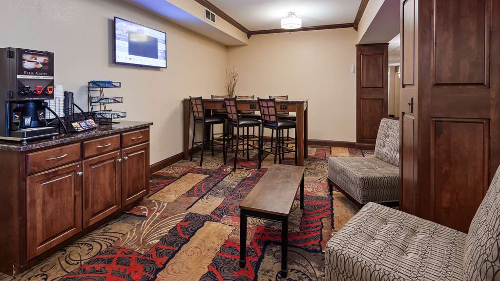 Best Western Plus Wausau Rothschild Hotel - photo 34