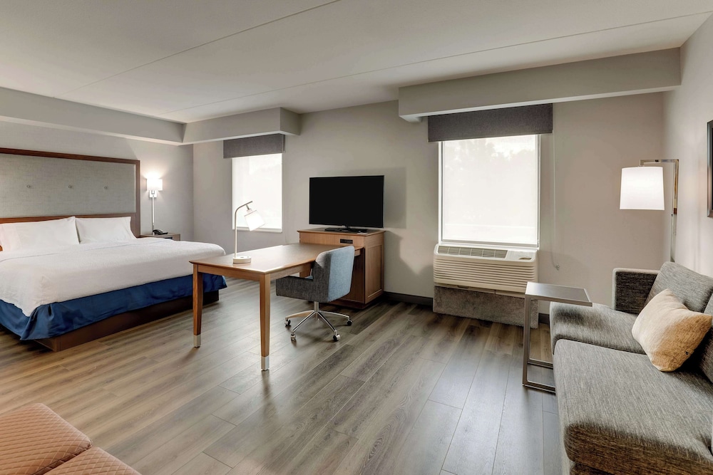 Hampton Inn & Suites Rome - photo 15