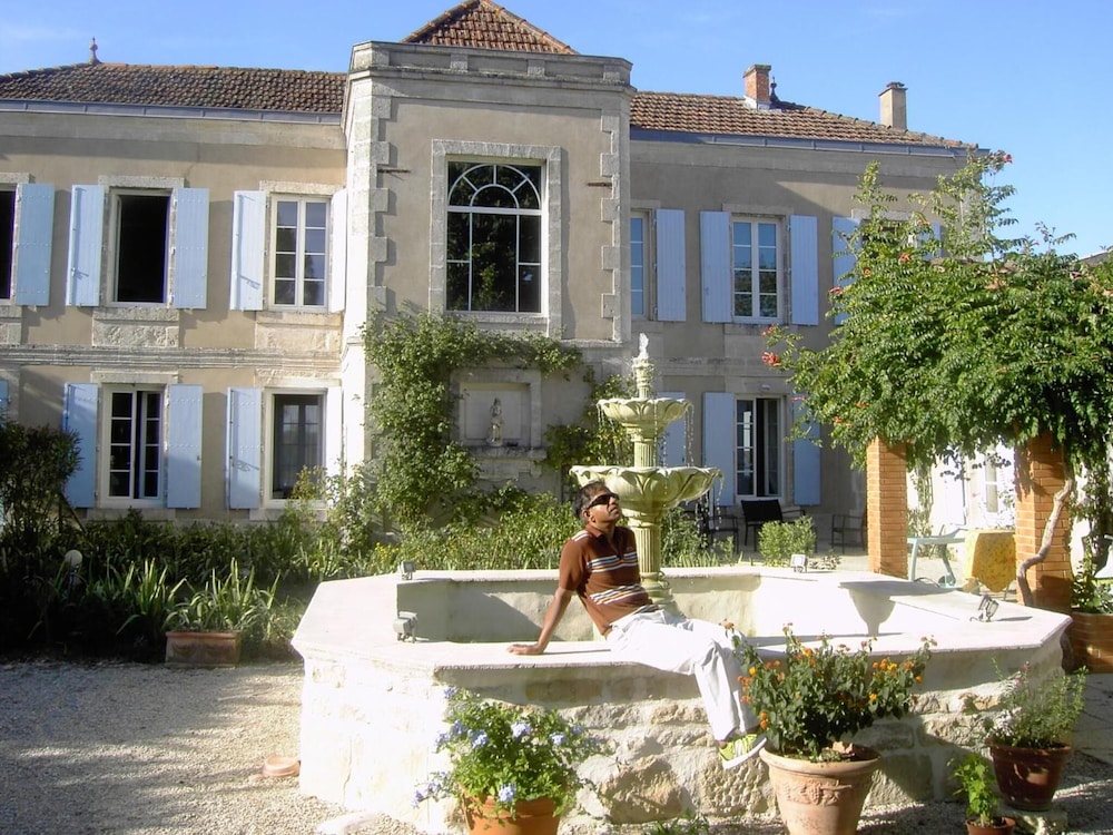 L'Isle de Bourbon — hotel in Fontenay-Le-Comte