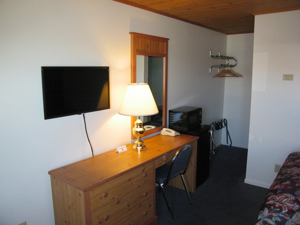 Travelers Lodge Motel Marshall - photo 14