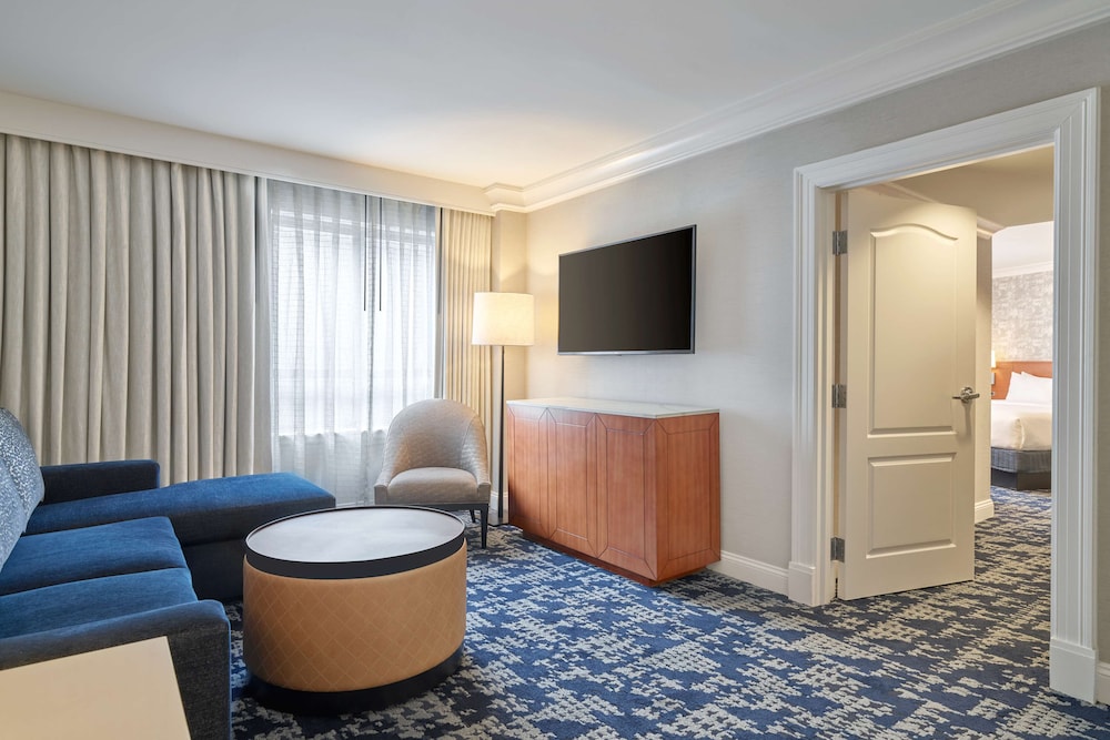 Embassy Suites by Hilton Washington D.C. Convention Center - photo 19
