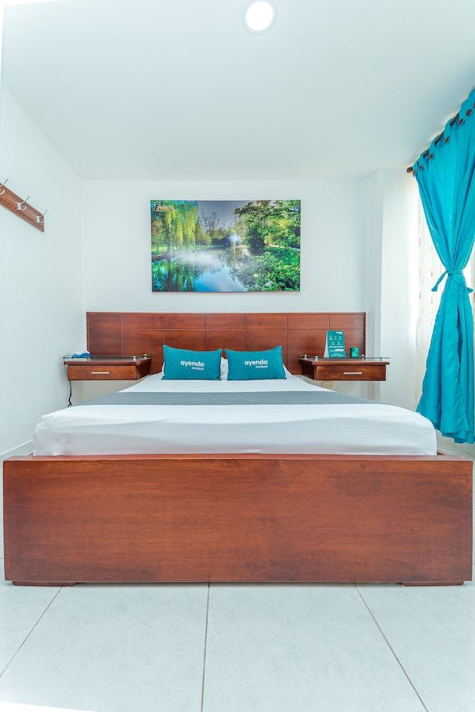 Hotel Castillo Real — hotel near Vanguardia Airport