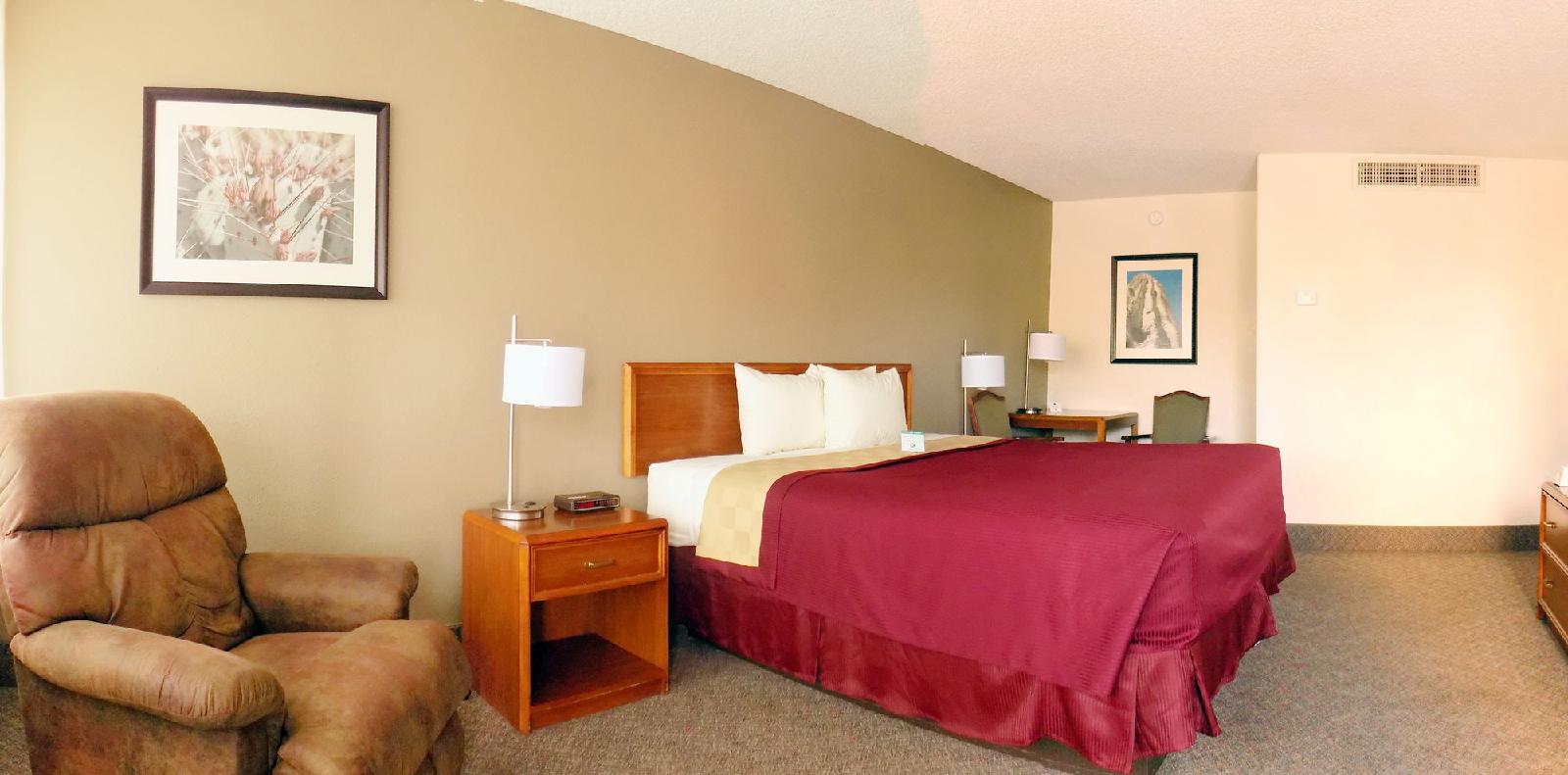 Ramada by Wyndham Mesa Downtown - photo 10