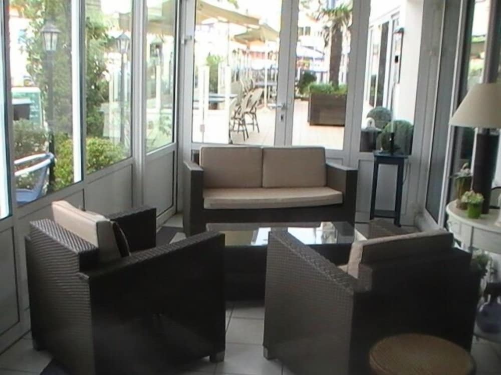 Hotel De La Mer — La Roche-Sur-Yon — photo 4