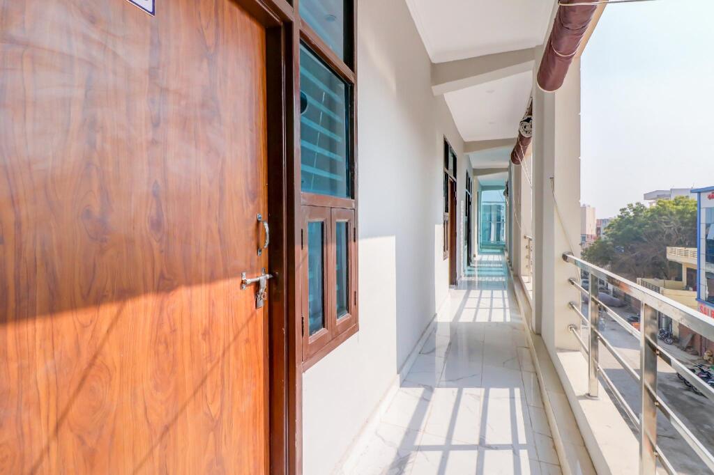 Hotal Kesariya by Oyo Rooms in Rewari, India