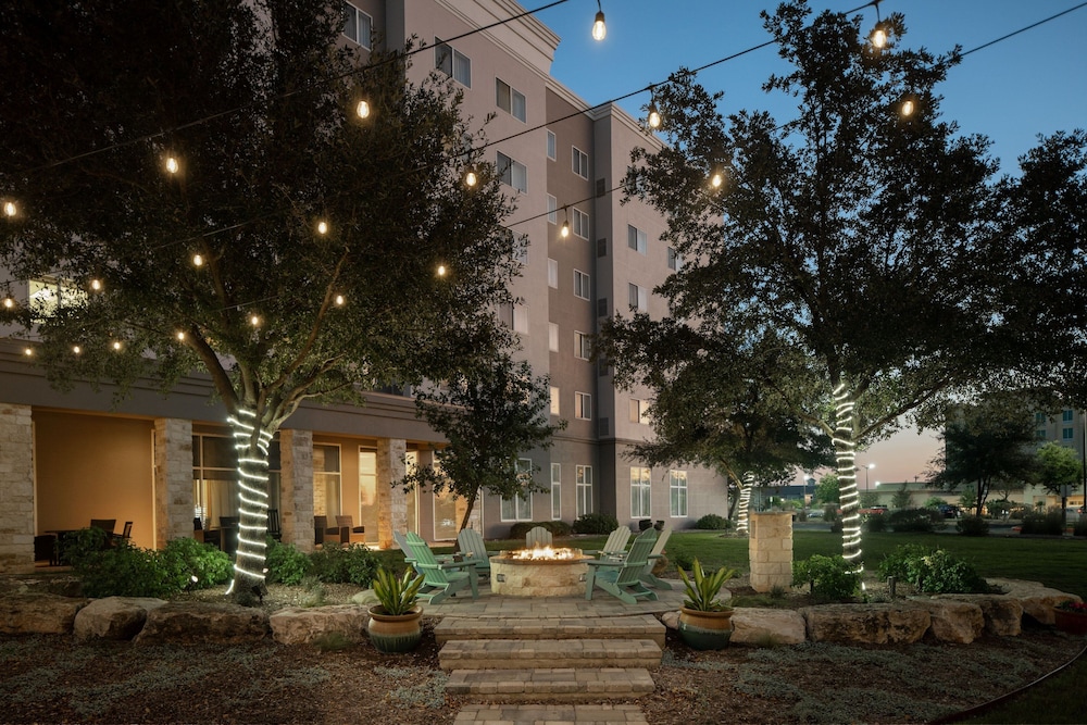 Residence Inn by Marriott San Antonio Six Flags at The Rim - photo 27