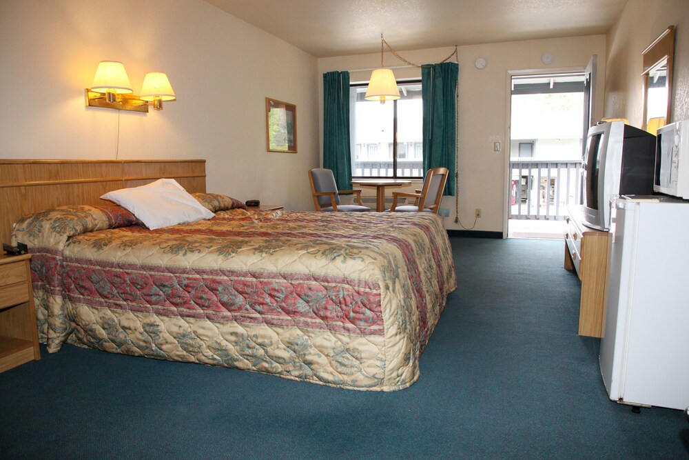 Gold Country Inn - photo 6