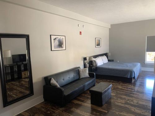 Boutique Hotel Room 3 — hotel in Northport