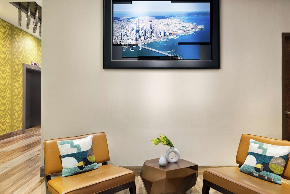 Hampton Inn San Francisco Downtown Convention Center - photo 21