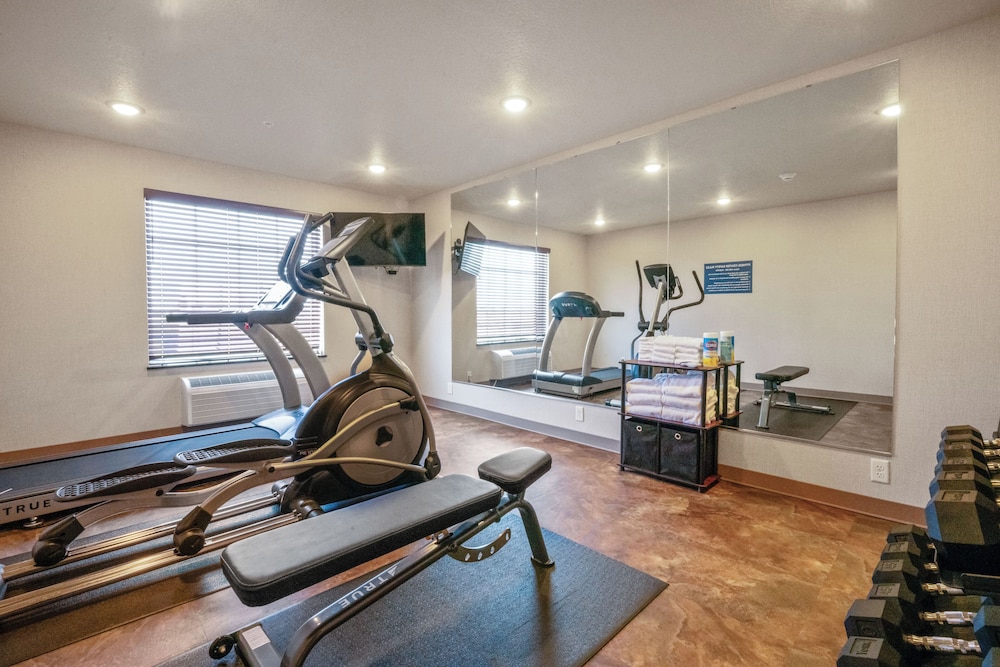 Cobblestone Inn & Suites Boise City - photo 40