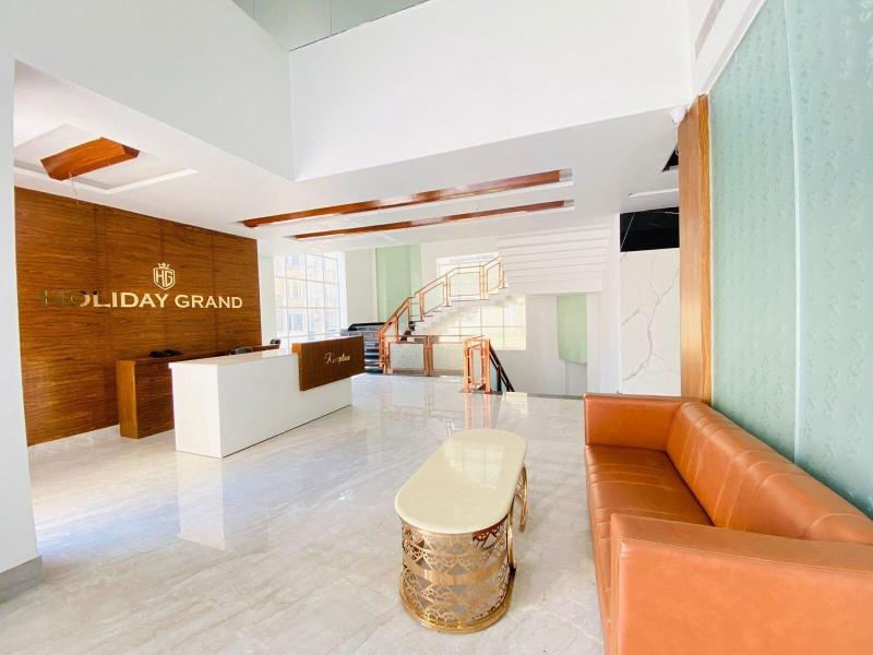 Hotel Holiday Grand Near Expo Mart in Greater Noida, India