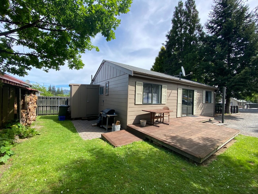 43B Conical Hill Rd - last minute hotel in Unknown City