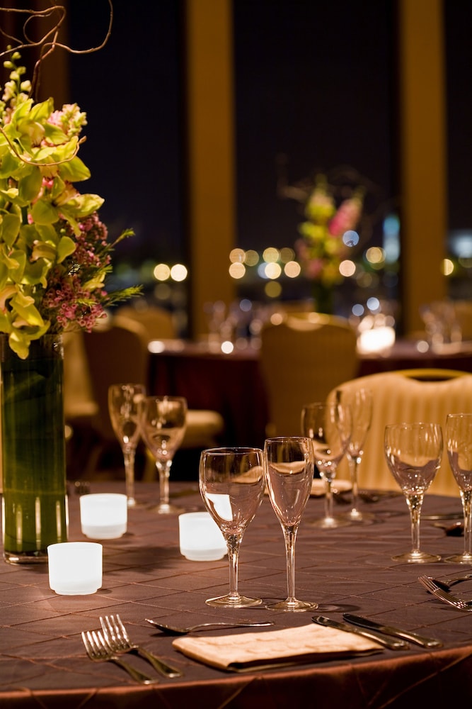 Hilton Philadelphia at Penn's Landing - photo 87