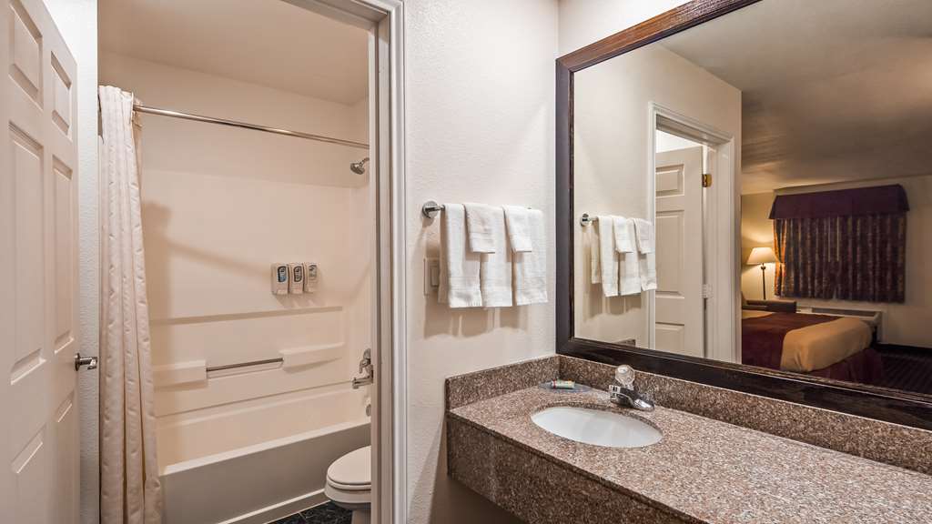 Best Western Johnson City Inn - photo 14