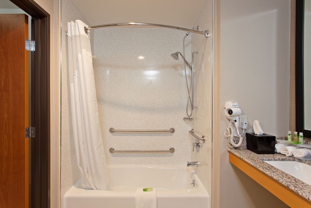 Hampton Inn by Hilton North Hollywood - photo 36