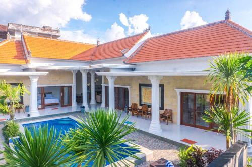 Abian nyuh lovina — 4-Star Luxury Hotel in Lovina, Indonesia