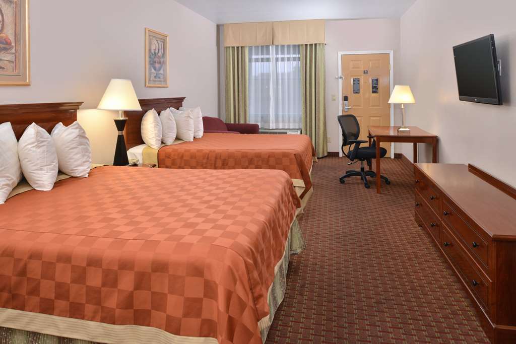 Americas Best Value Inn & Suites San Benito - photo 12