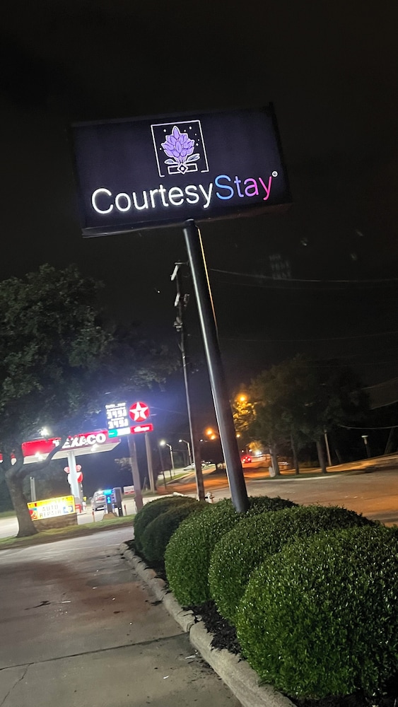 CourtesyStay - photo 7