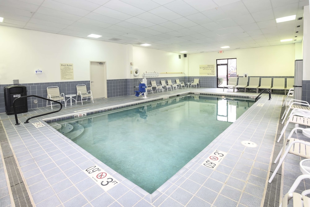 Hampton Inn Cincinnati Eastgate - photo 16