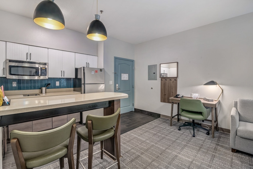 Staybridge Suites University Area by IHG - photo 34