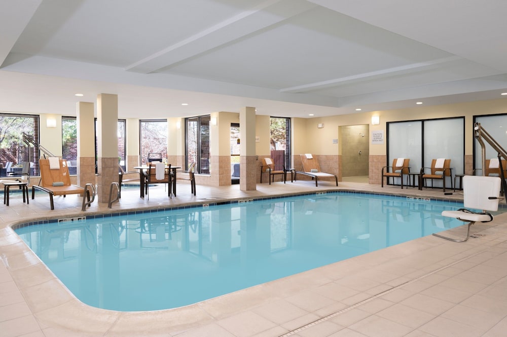 Courtyard by Marriott Salt Lake City Airport - photo 28