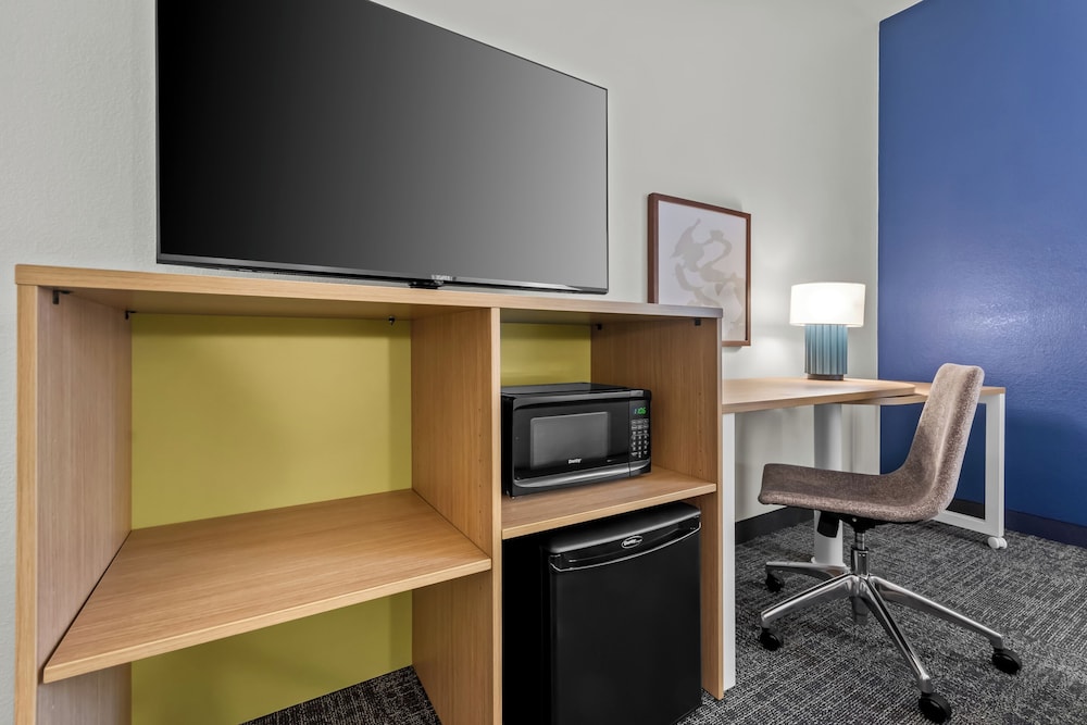 Spark by Hilton Lexington Hamburg - photo 15