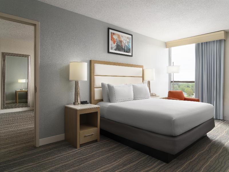 DoubleTree by Hilton Virginia Beach - photo 157
