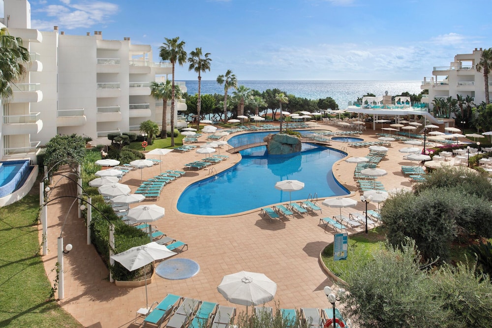 Aparthotel Tropic Garden — Santa Eularia Des Riu