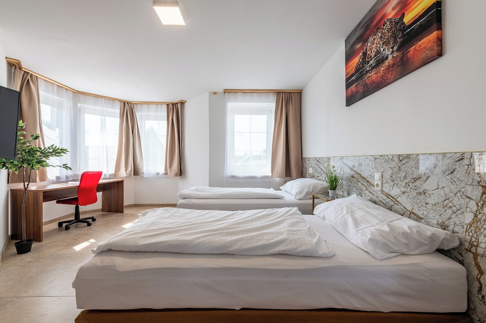 YS Apartments — Marchtrenk — photo 5