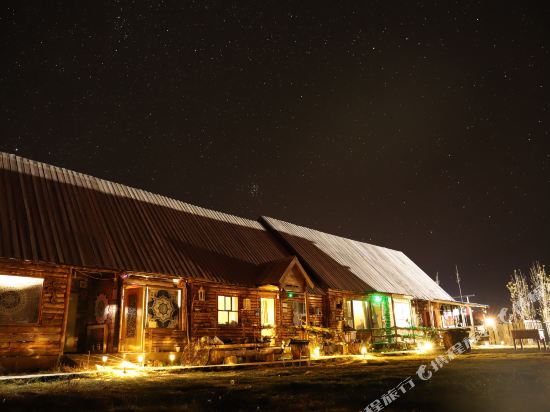 Hemu Sanshengyu Liguanling Mountain House in Burqin, People's Republic of China